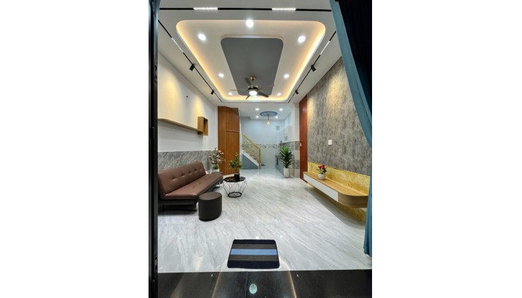 NHÀ 1/ HOA BẰNG, 32M2, 2 TẦNG 3PN, GIÁ 3.X TỶ